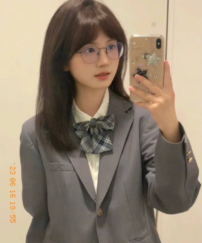 我好看不？#美女我好看不？#美女