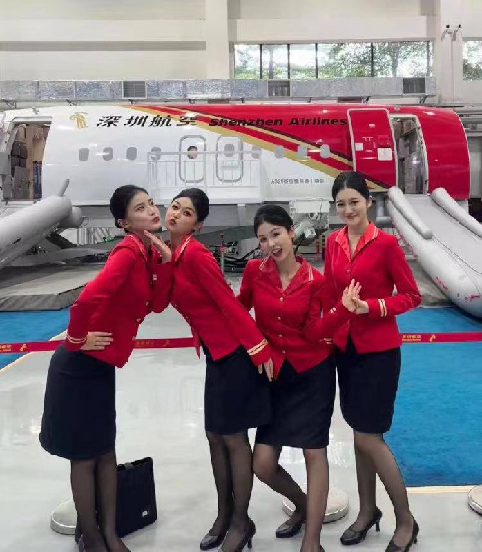 深圳航空 #空姐 都不错 😎深圳航空 #空姐 都不错 😎