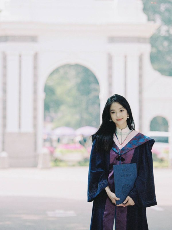 清华 美女学霸 #毕业照清华 美女学霸 #毕业照