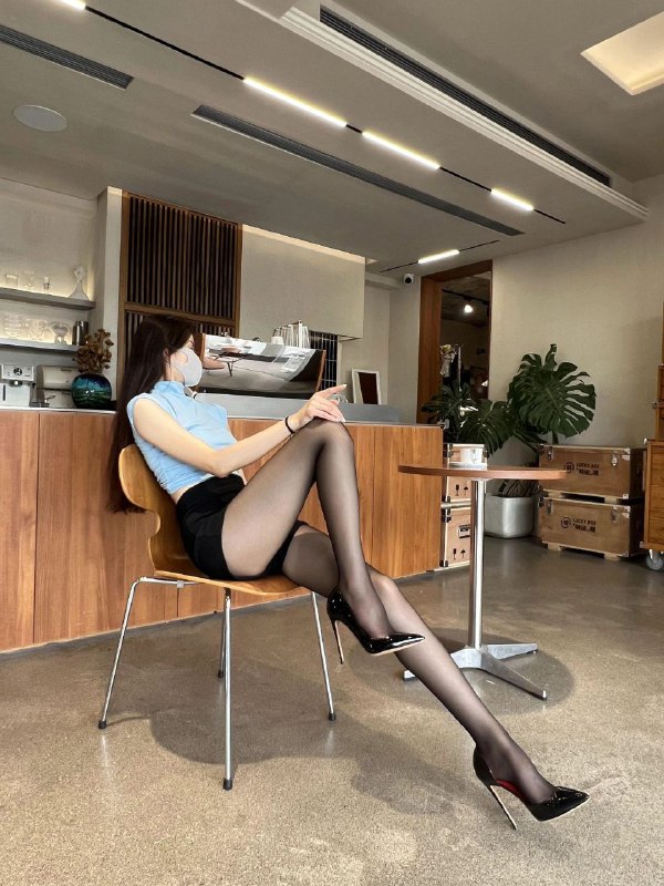 #素材 #美女图 #丝袜 #大长腿#素材 #美女图 #丝袜 #大长腿