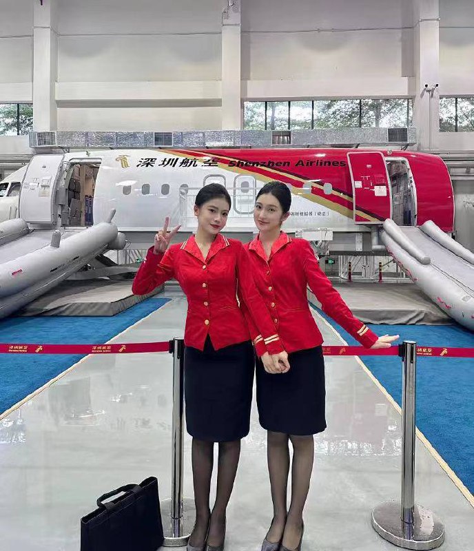 深圳航空 #空姐 都不错 😎深圳航空 #空姐 都不错 😎